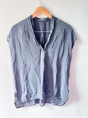 Vince Black 100% Silk and Lamb Leather Top Sz M